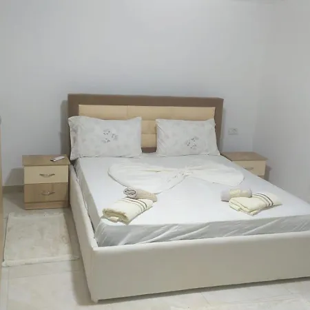 Ansi Klean * Udenisht