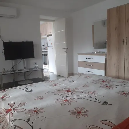 Ansi Klean Holiday home *