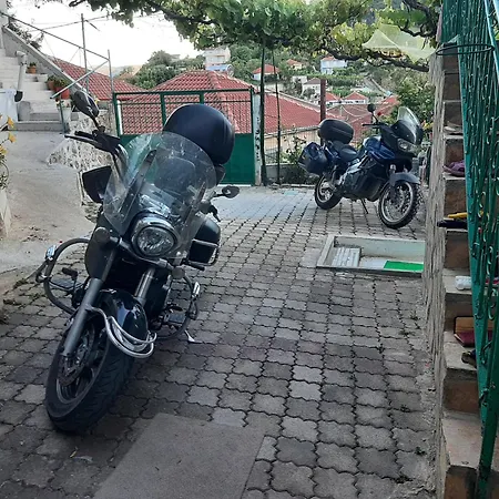 Ansi Klean Holiday home Udenisht